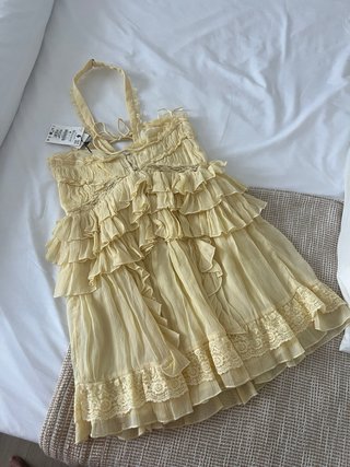 Vestido volantes encaje Zara Talla XS