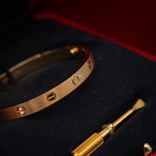 Pulsera Cartier Love Oro Amarillo