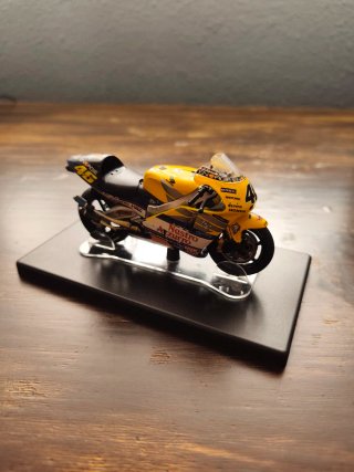 Maqueta Valentino Rossi 46 (Honda NSR 500)