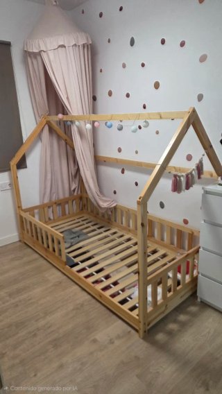 Cama casita madera niña