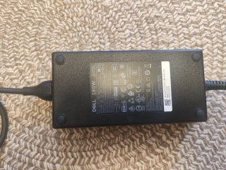 Dell WD15 K17A Dock Station + Cargador 180W
