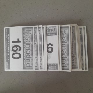 Lote 25 cromos colección Real Madrid 2000-01.