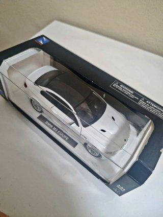 BMW M3 Coupé Escala 1:24