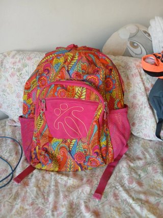 Mochila Totto rosa con estampado