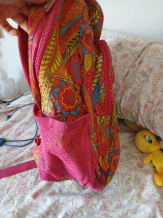 Mochila Totto rosa con estampado