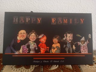 Confezione regalo con 6 mini bottiglie di vino Happy Family