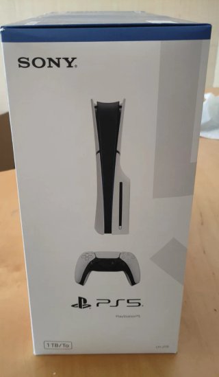 Sony PS5 Slim 1TB con lector sin abrir con factura