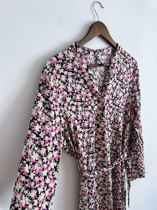Vestido floral Pieces talla L