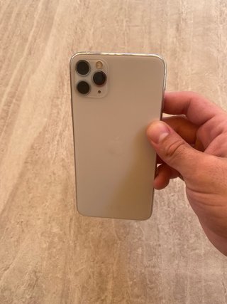 iPhone 11 Pro Max Dorado/Plateado