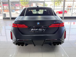 BMW M5 COMPETITION 2025