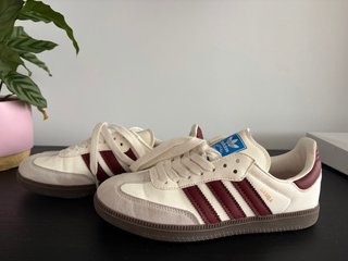 Adidas Samba Beige y Rojo