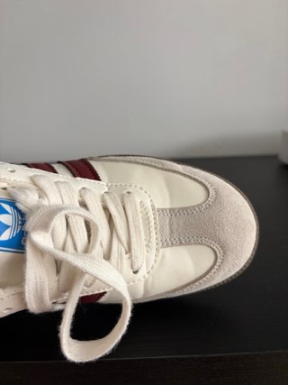 Adidas Samba Beige y Rojo