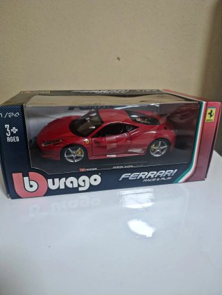 Ferrari 458 Burago 1:24
