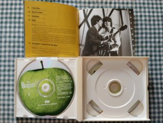 3 CDs Dobles Anthology The Beatles con libretos