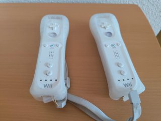 Nintendo Wii con accesorios y juegos