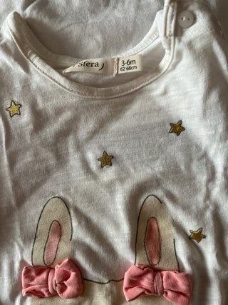 Lote 3 camisetas y 1 jersey niña