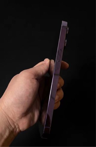 iPhone 14 Pro Morado