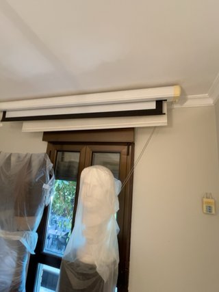 Proyector BenQ MX711 + Soporte y Pantalla