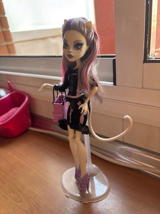 Muñeca Monster High Catrine DeMew