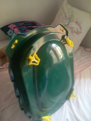 Pista Beyblade con accesorios