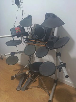 Yamaha DTXplorer Batería Electrónica+Ride+altavoz
