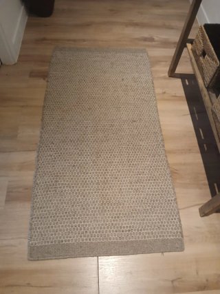 Alfombra de tela y yute