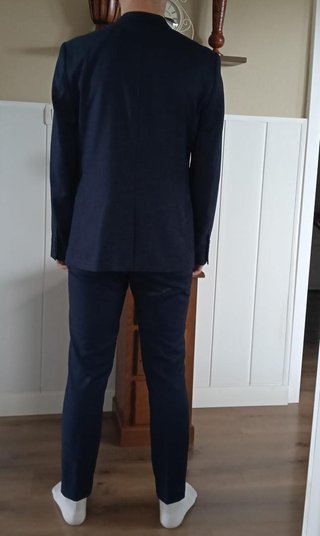 Traje de chaqueta azul marino