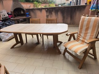 Mesa Terraza PVC Marrón + 2 Hamacas