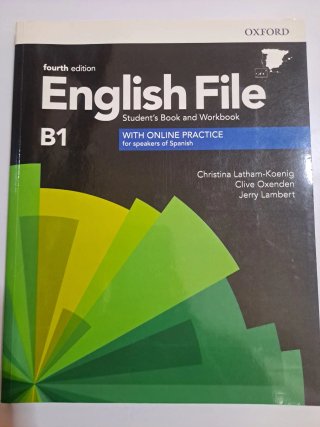 Libro para aprender inglés con hoja de ejercicios.