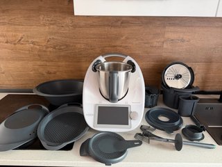 Thermomix TM6 como nueva con accesorios