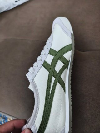Zapatillas Asics Onitsuka Tiger Blancas y Verdes