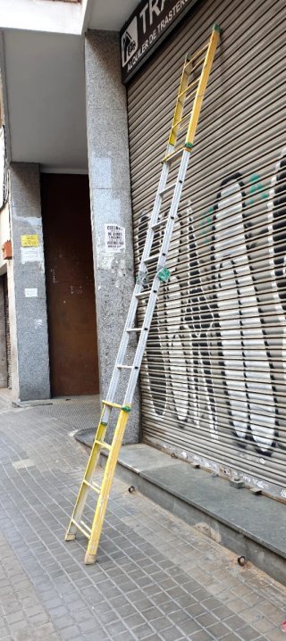 ESCALERA CON TRANSPORTE INCLUIDO