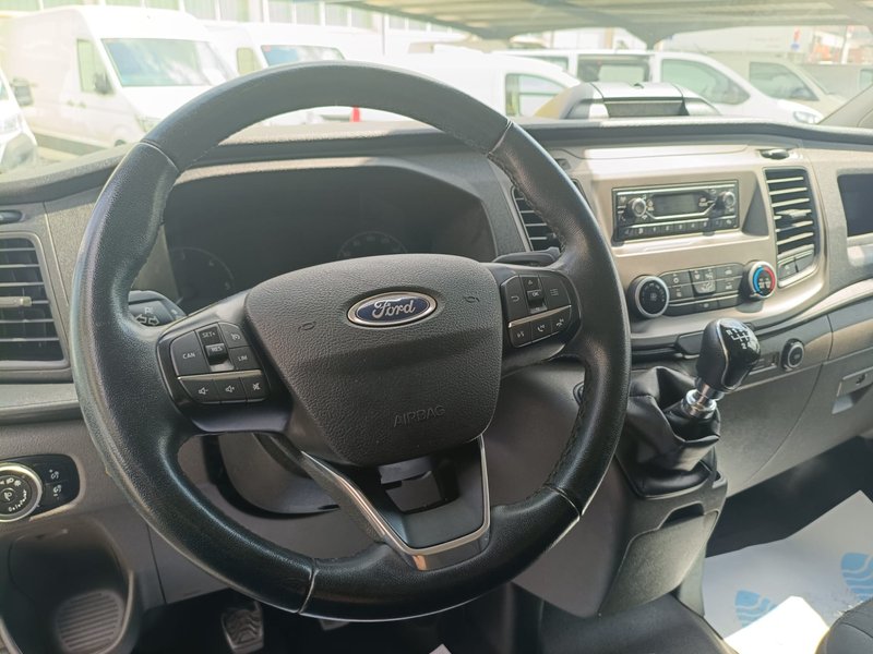 Ford Transit Custom 2021, foto 9