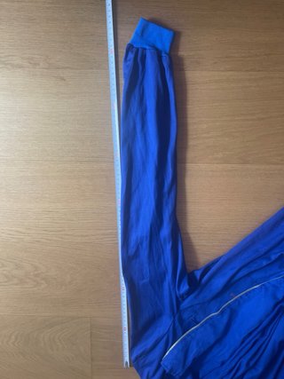 Mono de trabajo azul