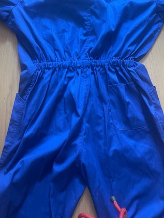 Mono de trabajo azul