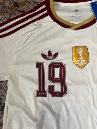 Camiseta España 2 Estrellas Talla L Lamine Yamal