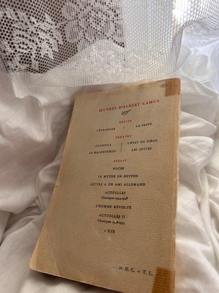 Primera edición de 1954 del libro de ensayos L'été