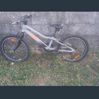 Se vende Bicicleta Bicicleta Gris