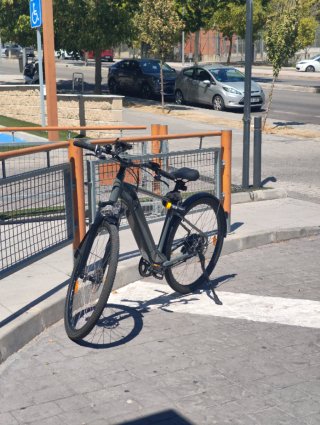 Bicicleta Eléctrica Trekking E-Activ100