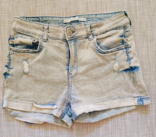 2 Shorts BERSHKA y PRIMARK Talla 38