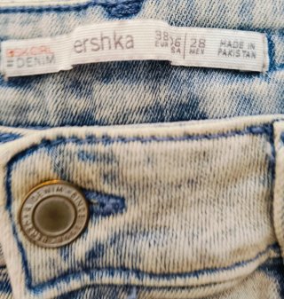 2 Shorts BERSHKA y PRIMARK Talla 38