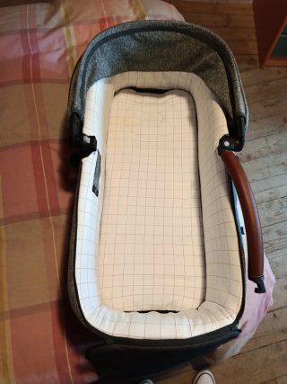 Carro Jané Kawai