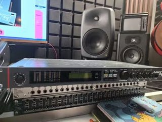 Procesador Profesional Electro-Voice DX34A