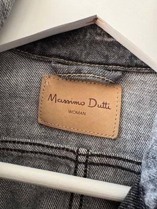 Chaqueta vaquera Massimo Dutti efecto lavado