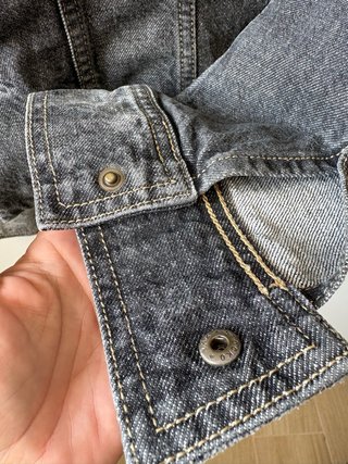 Chaqueta vaquera Massimo Dutti efecto lavado