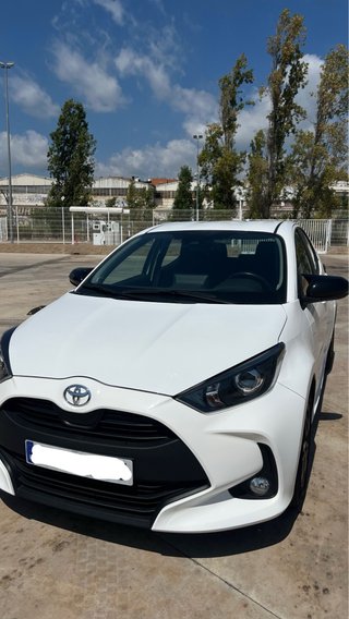 Toyota Yaris 2023
