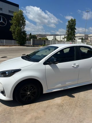 Toyota Yaris 2023