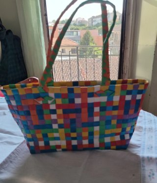 Borsa shopper intrecciata multicolore