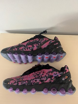 Nike Air Max DN8 Negro/Rosa 48.5