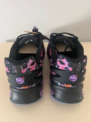 Nike Air Max DN8 Negro/Rosa 48.5